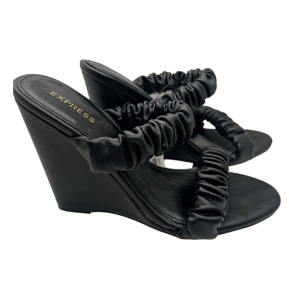 Express Ruched Double Band Slide Wedge Sandals Size 7 NWT - Picture 1 of 5